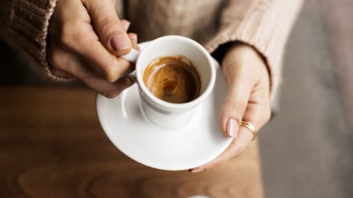 Kaffee schützt das Herz: Koffein bei Vorhofflimmern erlaubt