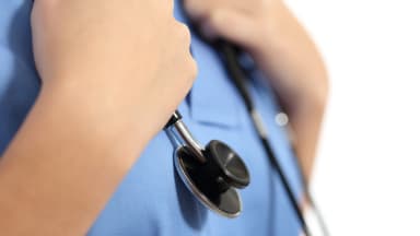 Was junge Ärzte über die Zukunft der Kliniken denken 