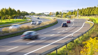 Zwischen Klinikfluren und Autobahn: Ein Facharzt über sein Leben als Zeitarbeiter