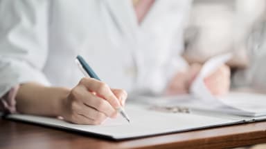 Zweitmeinungsverfahren: Zahl der Zweitmeinenden steigt weiter