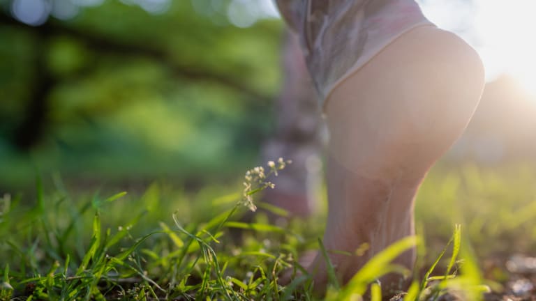 Hitze und Wundheilung: Mit Diabetes besser nicht barfuß laufen