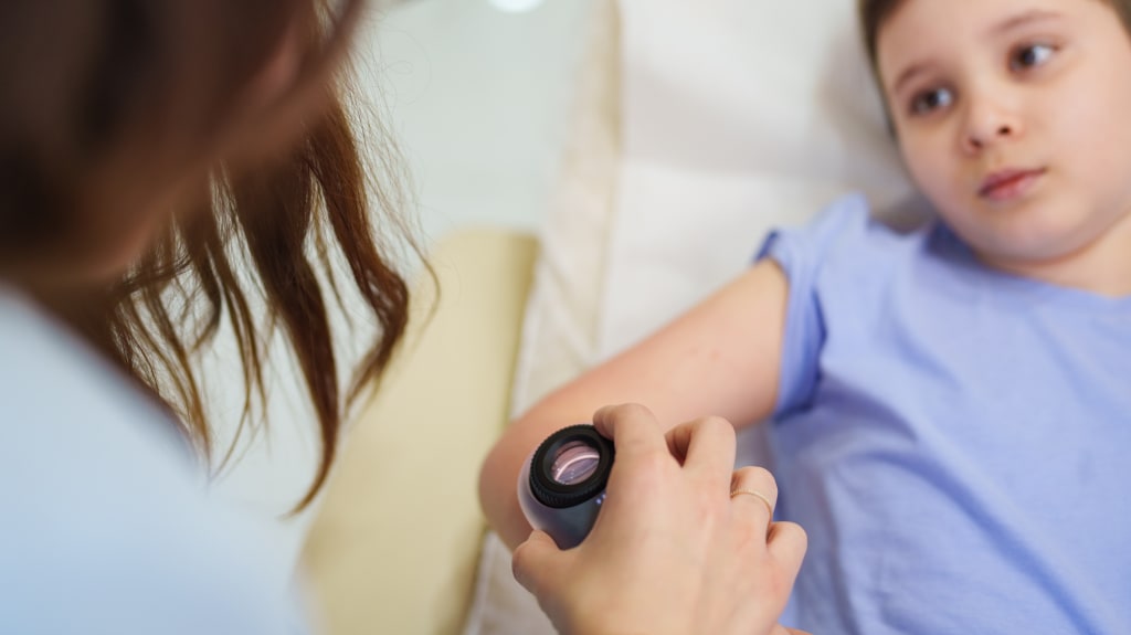 Papeln am Kinderarm: Gut- oder bösartig?