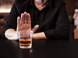 Dry January: Was bringt der Alkoholverzicht für einen Monat? 