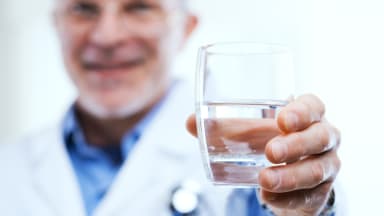 Nüchternheit vor der OP – Pragmatik statt Dogma 