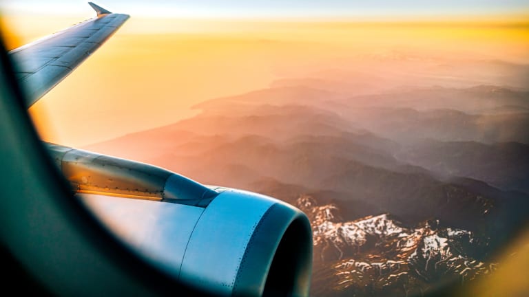Patient im Flieger: Wann ist eine Flugreise medizinisch vertretbar?