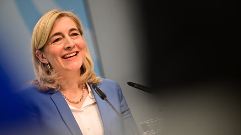 Gutverdiener sollen mehr für die Krankenkasse zahlen