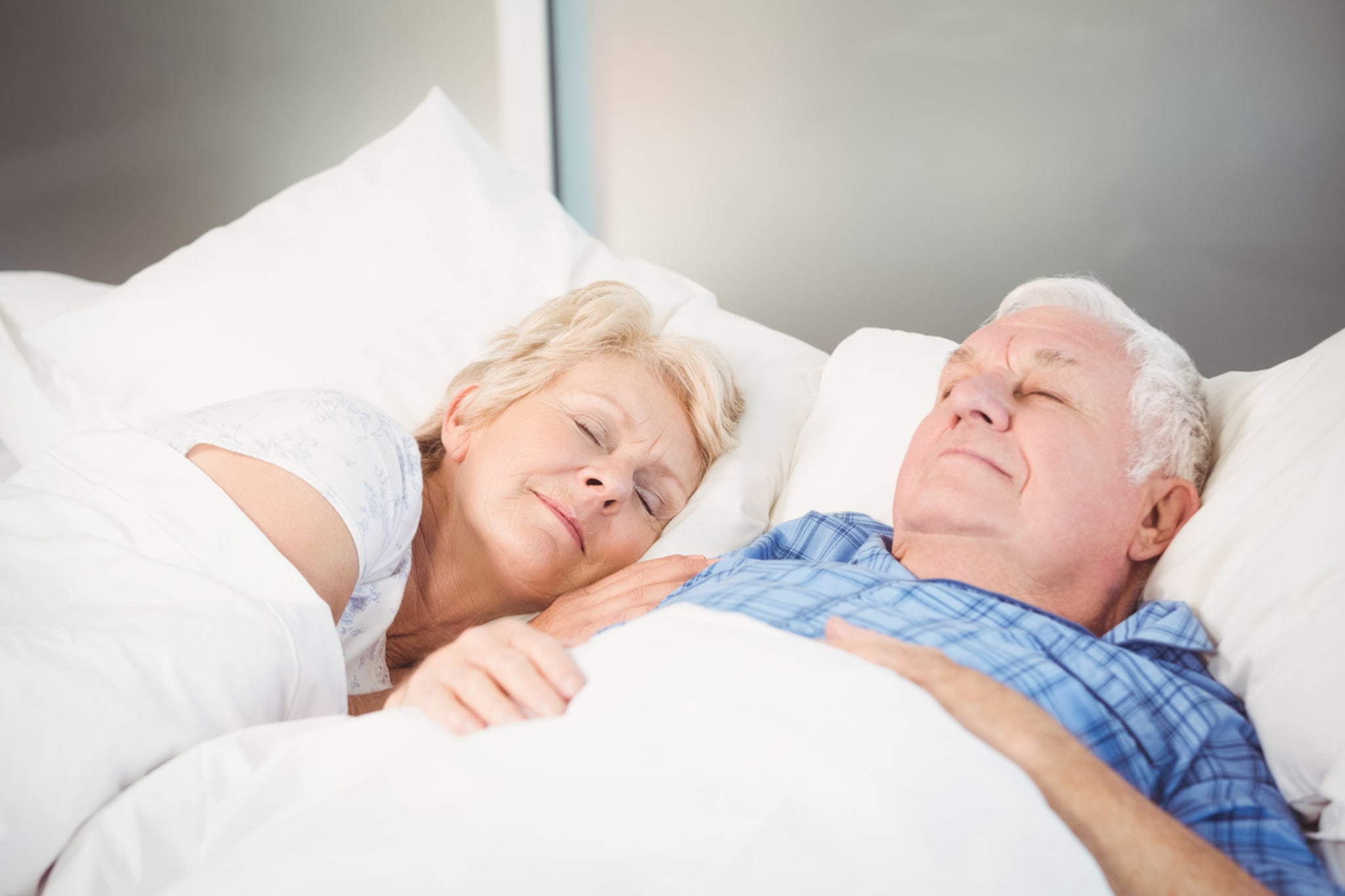Ist Viel Schlaf Im Alter Gesund www.coliquio.de
