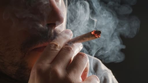 Neue S3-Leitlinie zur Behandlung cannabisbezogener Störungen
