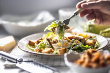 Weniger Eiweiß während der Genesung? Studie stellt bisherige Diät-Empfehlungen infrage