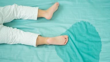 Bettnässen bei Kindern: Wann und wie handeln?