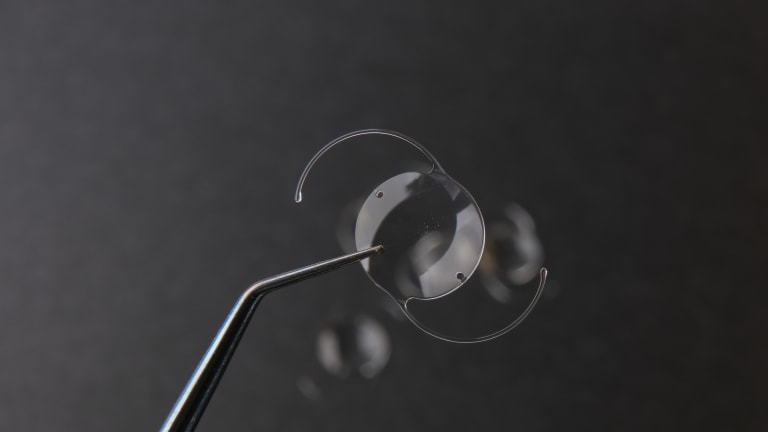 Künstliche Intraokularlinse