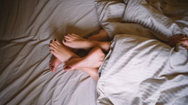 Paar im Bett
