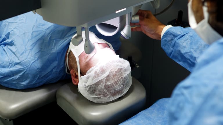 Erste Katarakt-OP mit Roboter: erfolgreich und komplikationsfrei