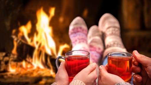 Nasse Haare, wärmender Glühwein:  5 Wintermythen im Faktencheck