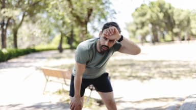 Sport bei Hitze: Diese Tipps helfen bei hohen Temperaturen 
