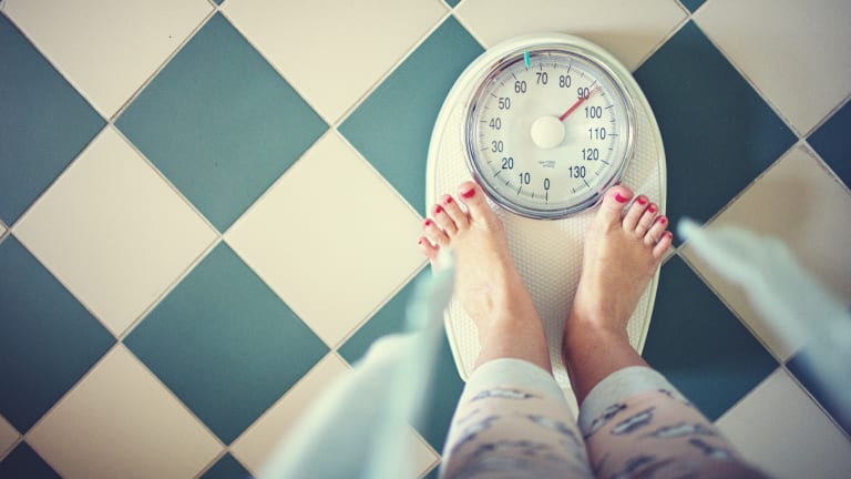 GLP-1-Agonisten: Lässt sich Gewichtsabnahme bei langsamer Dosisreduktion aufrechterhalten?