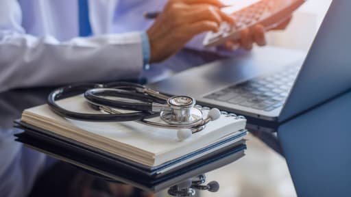 Gehälter angestellter Ärzte in der ambulanten Versorgung