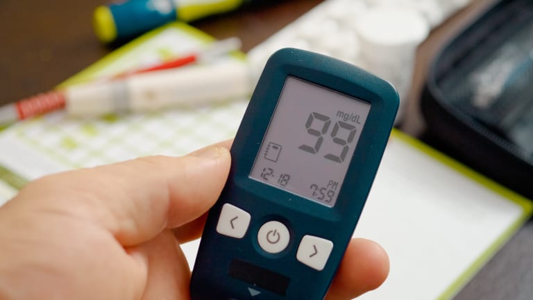 Blutzucker normalisieren, Herzinfarkt-Risiko halbieren