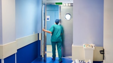 Etwas in mir ist gestorben: Warum engagierte Ärzte die Medizin verlassen