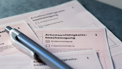 Zu hoher Krankenstand: Brauchen wir Teilkrankschreibungen?